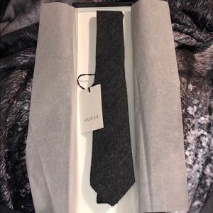 Men’s Gucci tie